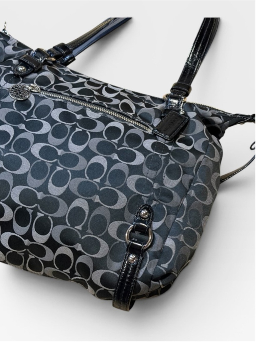 Coach Black Grey Signature C Jacquard Shoulder Bag - Picture 11 of 13